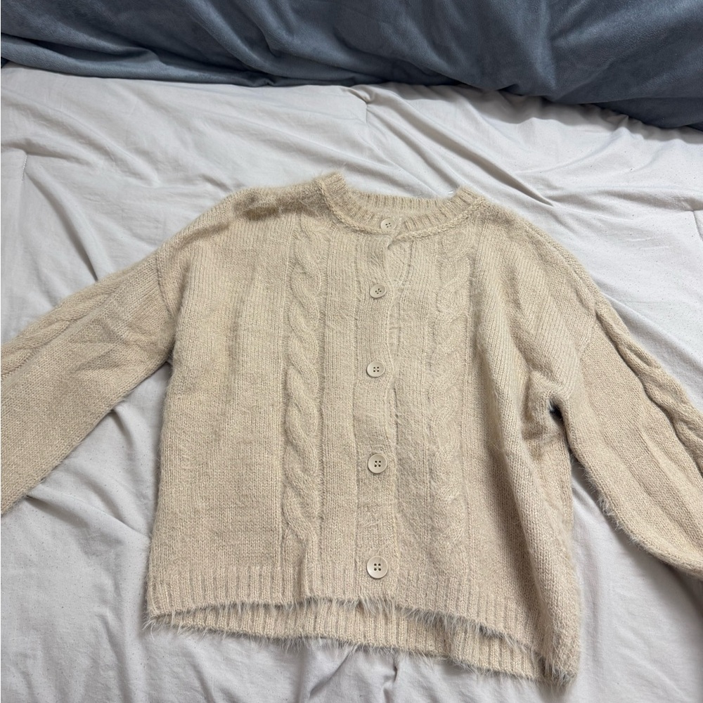 Women's Cream Sweater